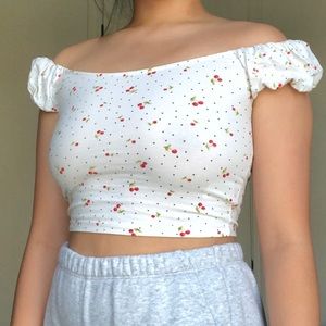 OFF THE SHOULDER CHERRY TOP